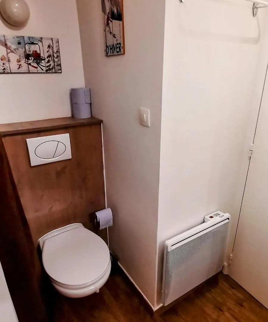 Apartman Charmant Studio Avec Balcon - Le Sauze Enchastrayes